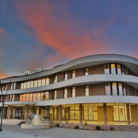 Royal 호텔 4*